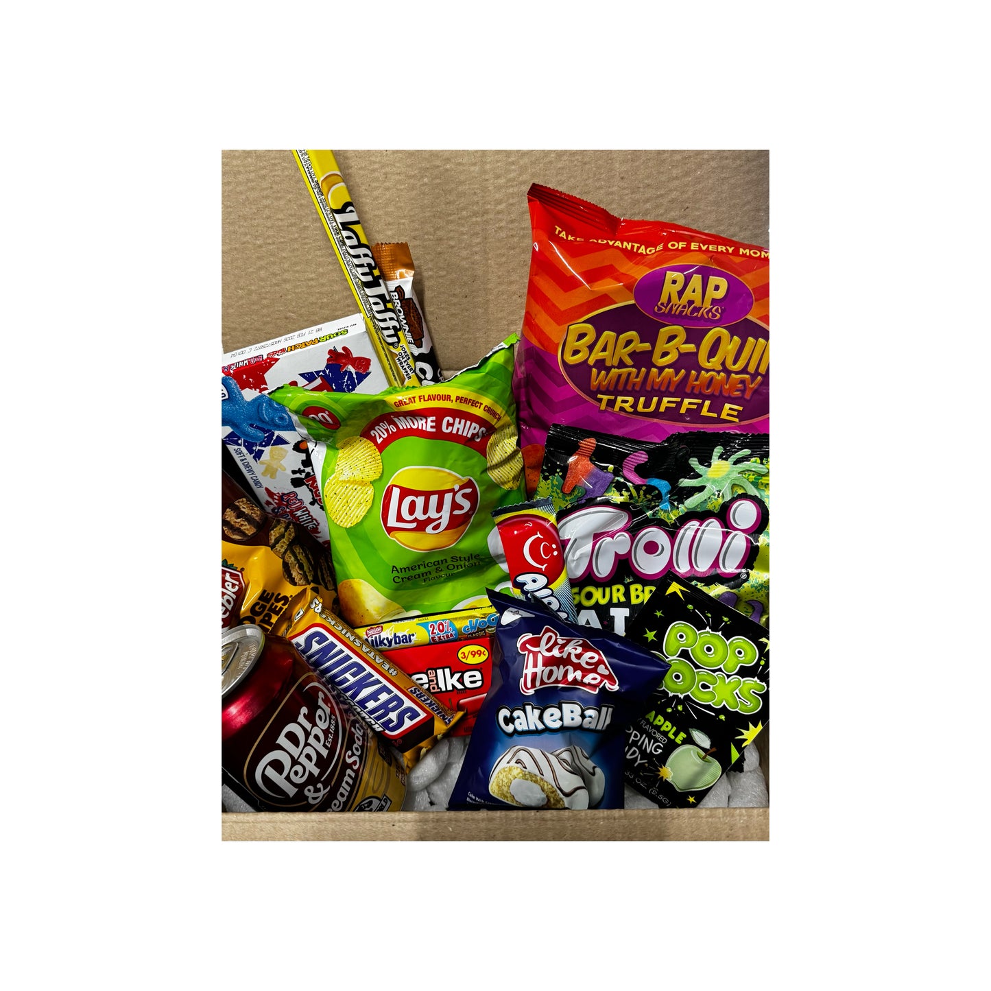 £20 WORLDWIDE BUNDLE: INCLUDES DRINK, SWEETS, CHOCOLATE & CRISP